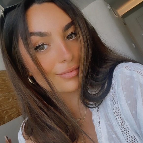 Meet your Posher, Melody - Picture 1 of 2